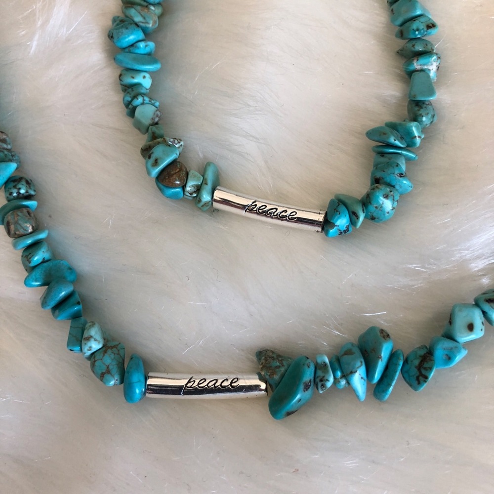 Blue Necklace Set - Picture 3 of 7
